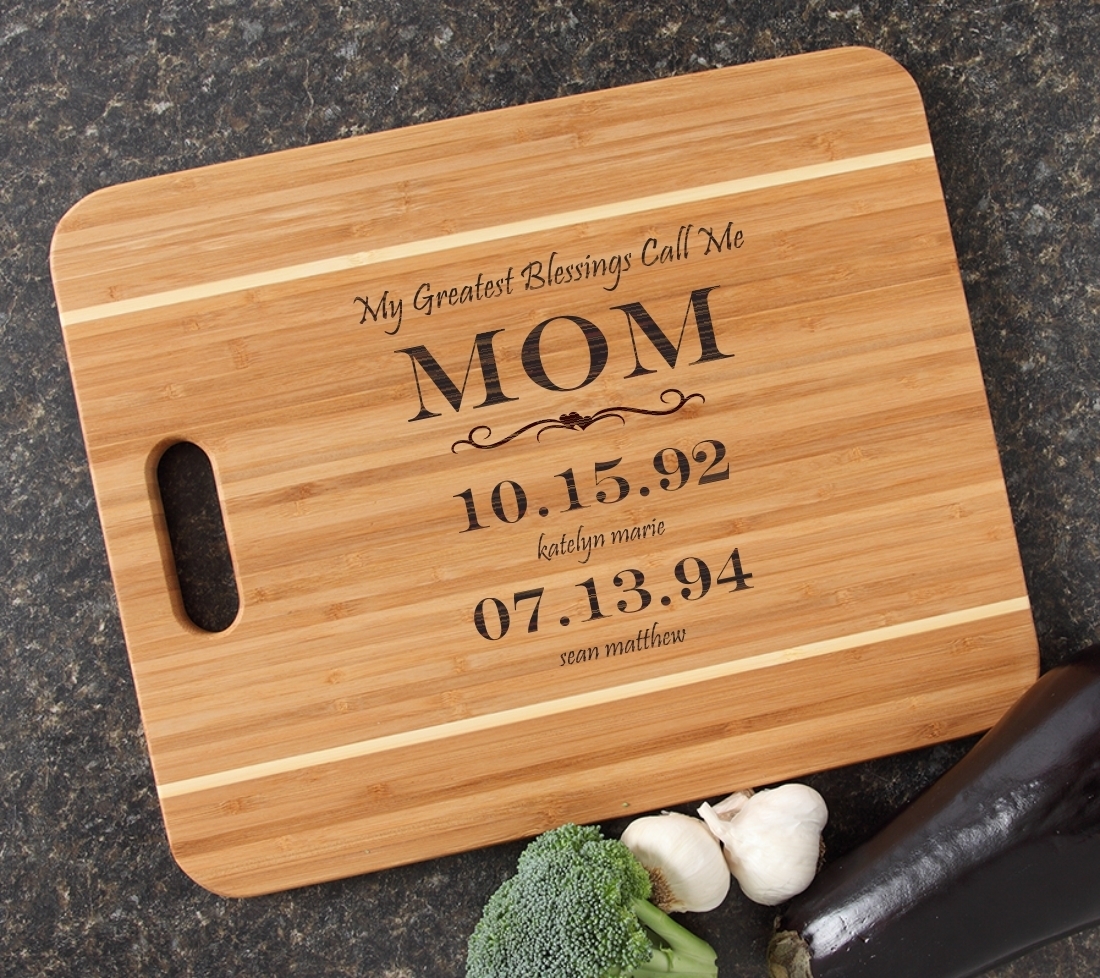 Personalized Cutting Board Engraved 15x12 Handle DESIGN 38 CBA-038
