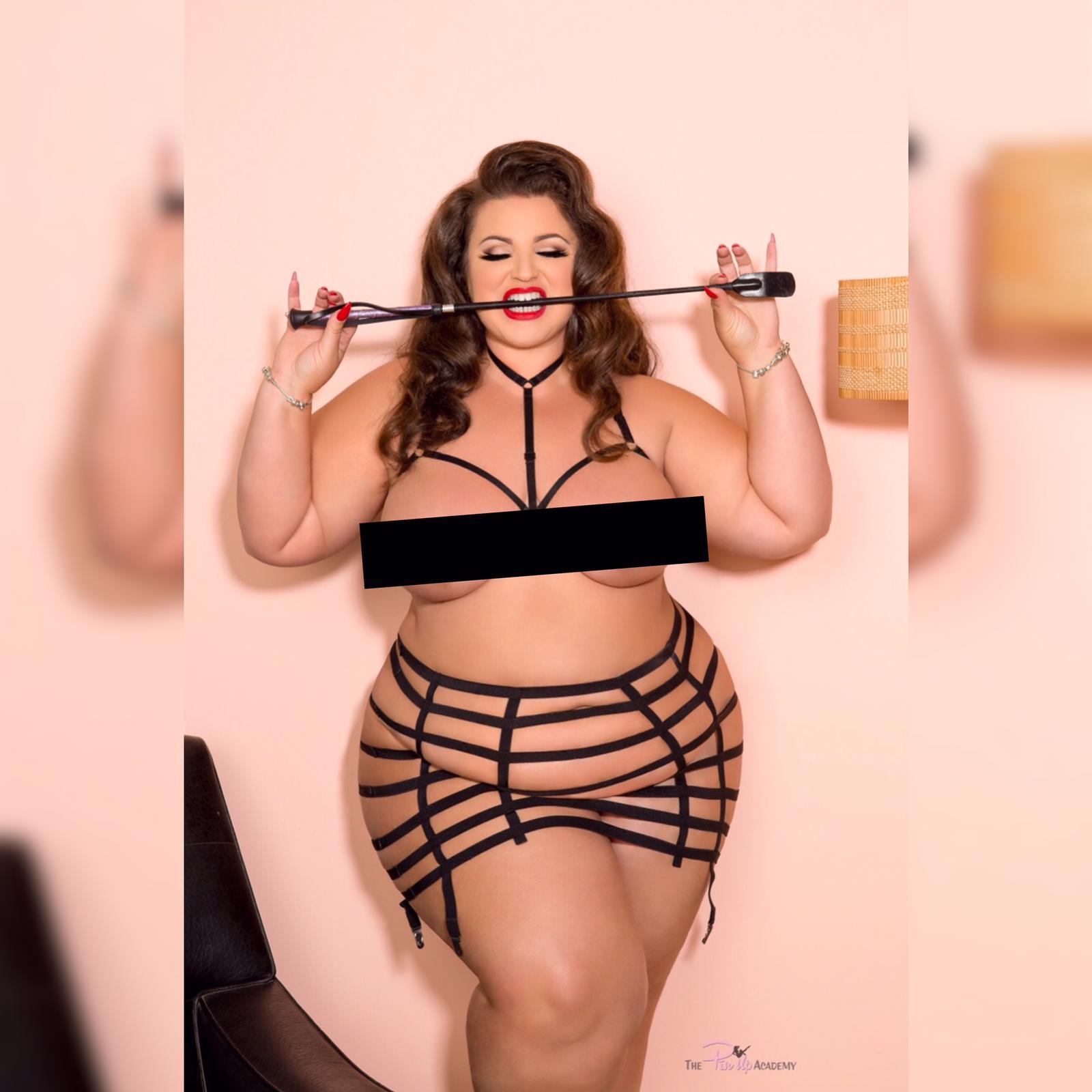 Yasmin Bombshell05 yf_pua_fetish01