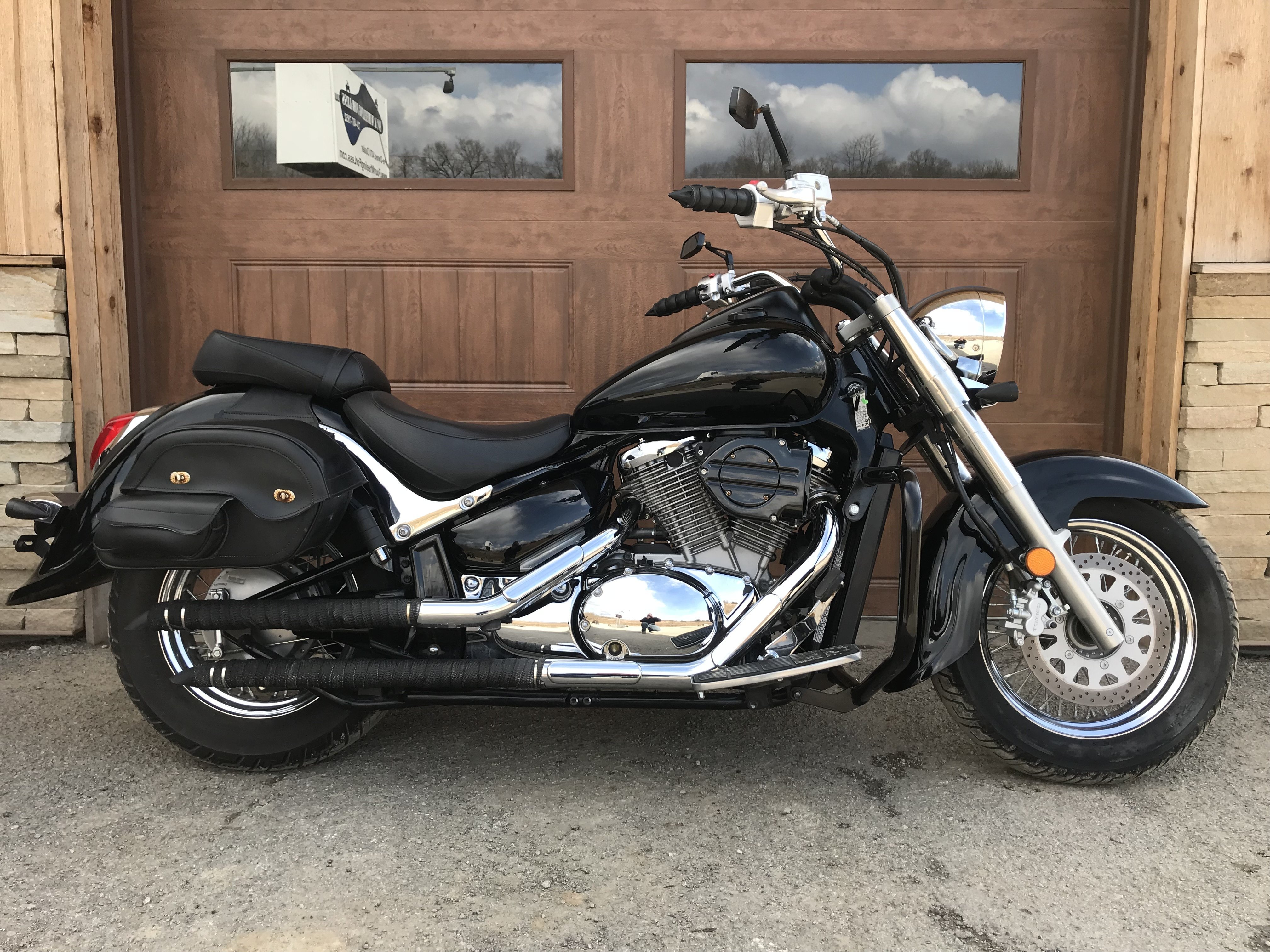 2013 Suzuki Boulevard 800 C50 - LOW Miles