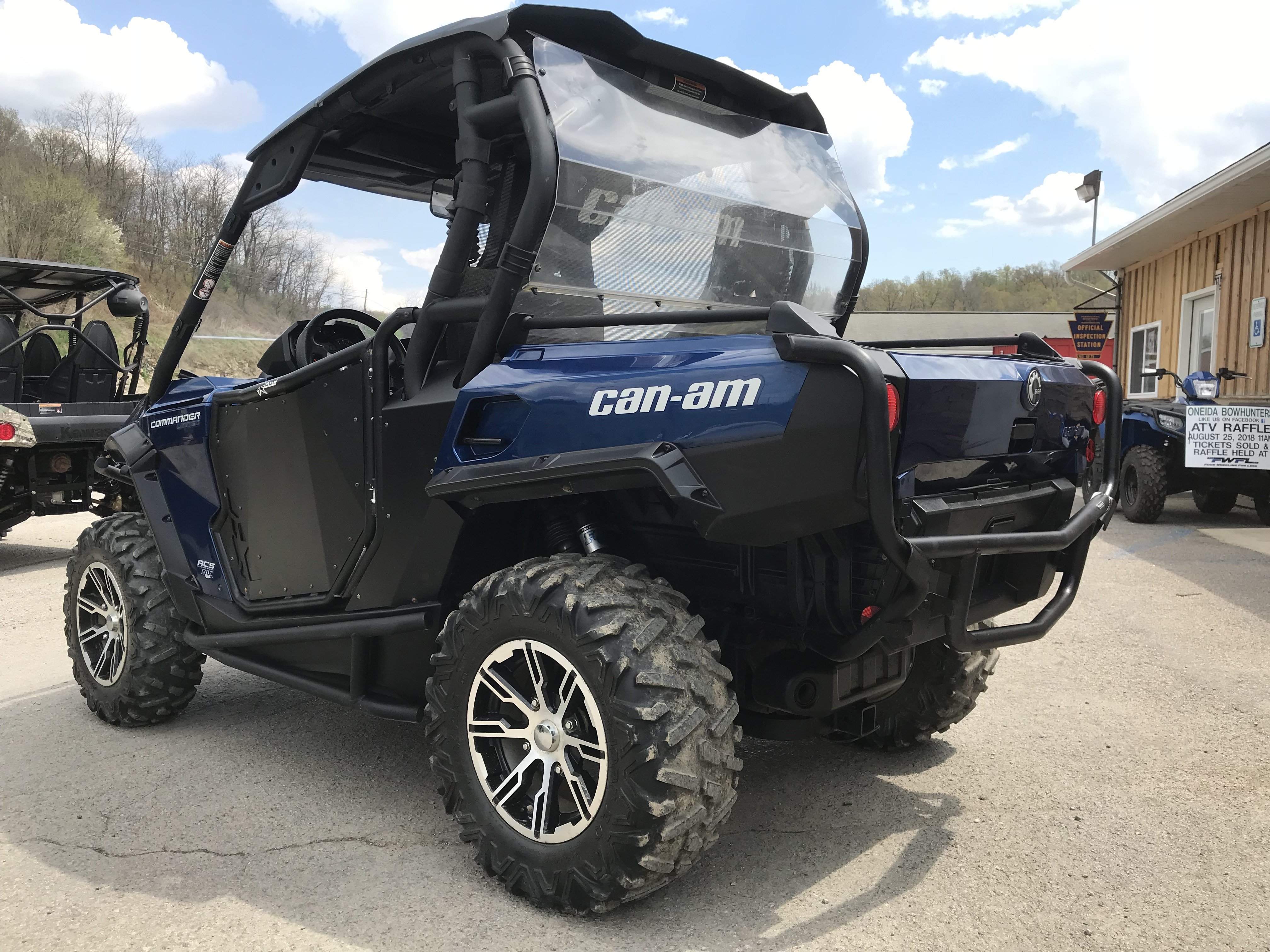 Pending - 2012 Can-Am Commander 1000 Limited