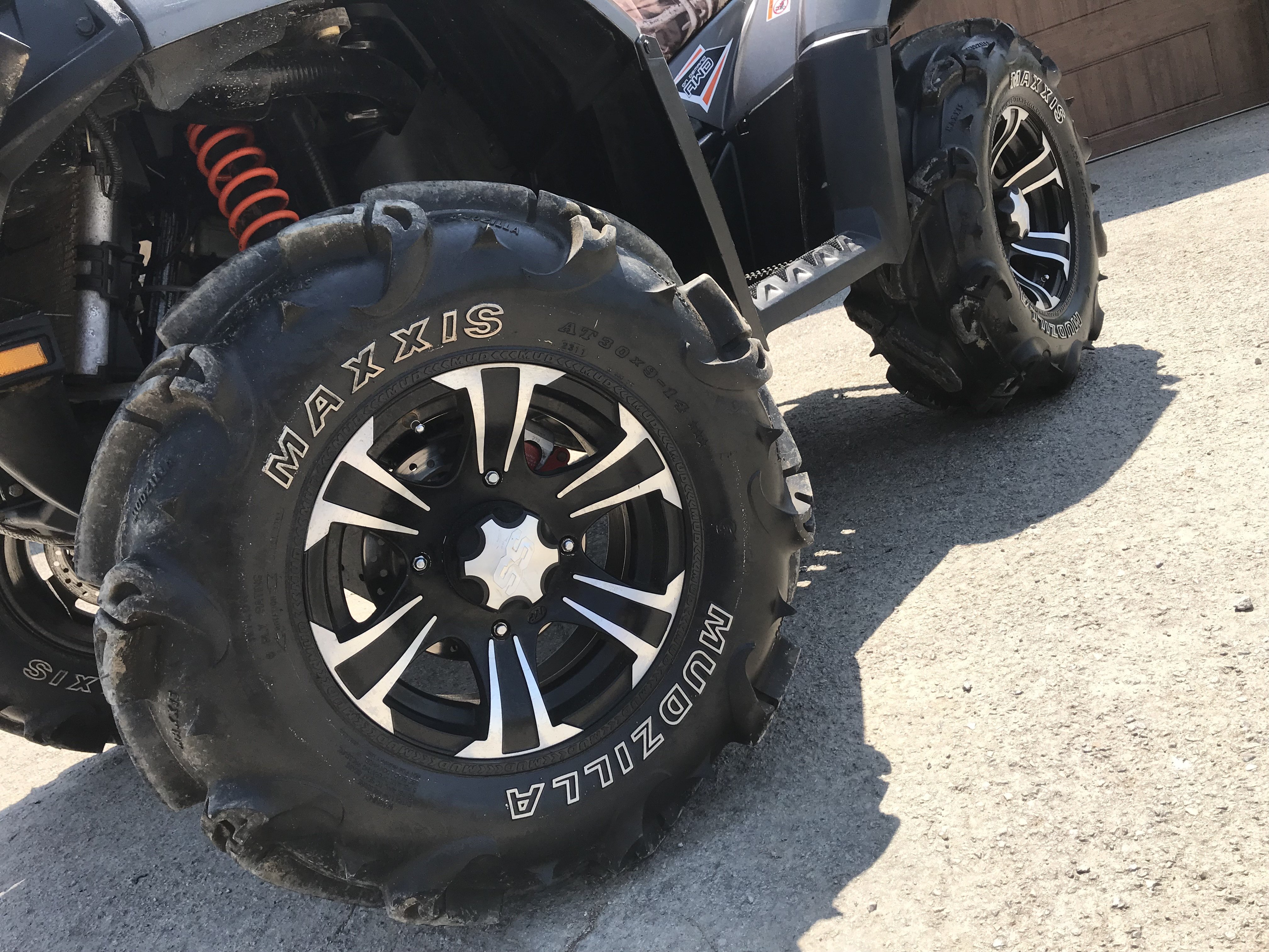 2015 Polaris Sportsman 850 SP Highlifter Kit - Low Miles!
