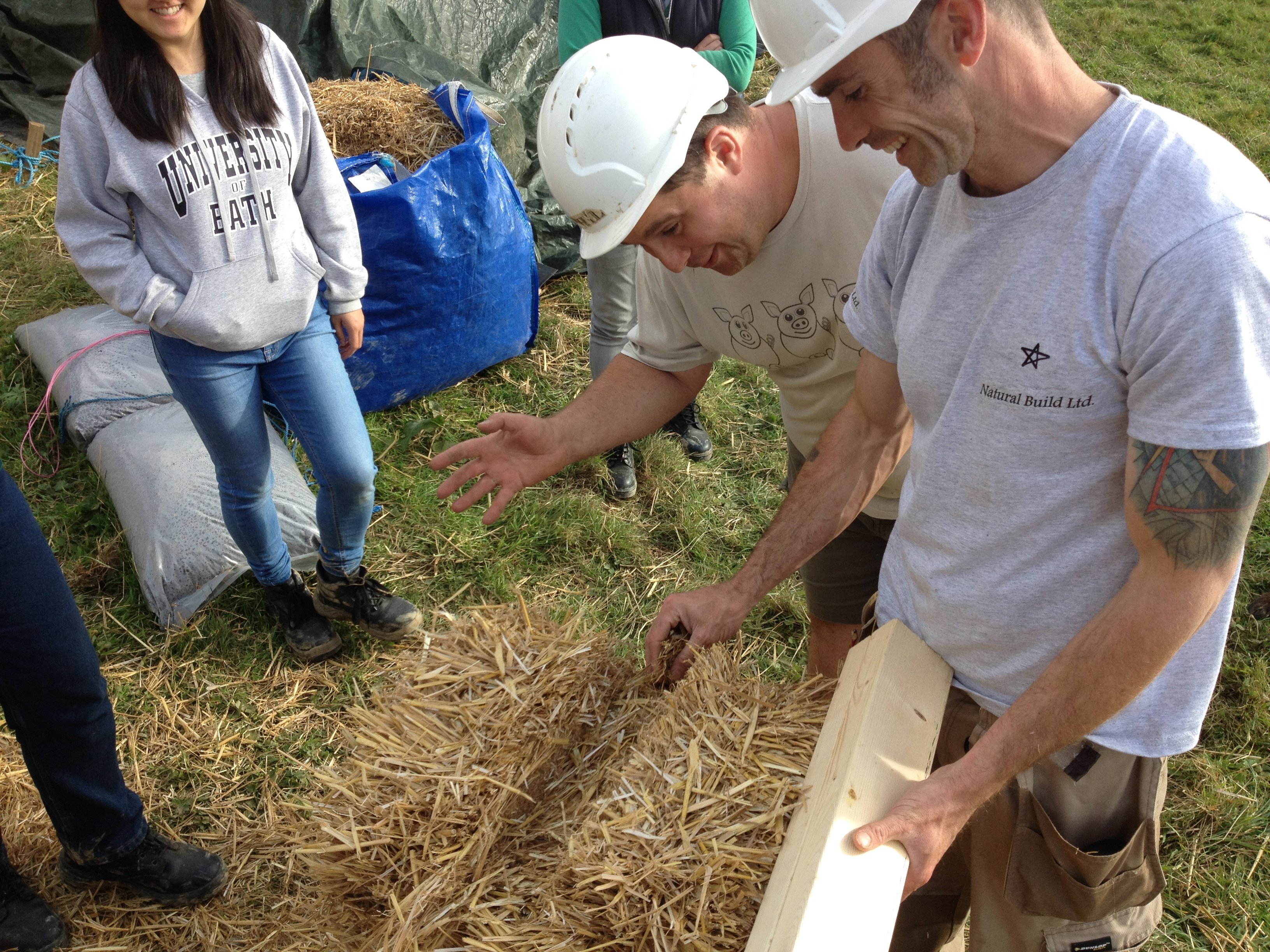 Building With Straw Bales - Friday 26th (evening) - Sunday 28th April 2019 0002017