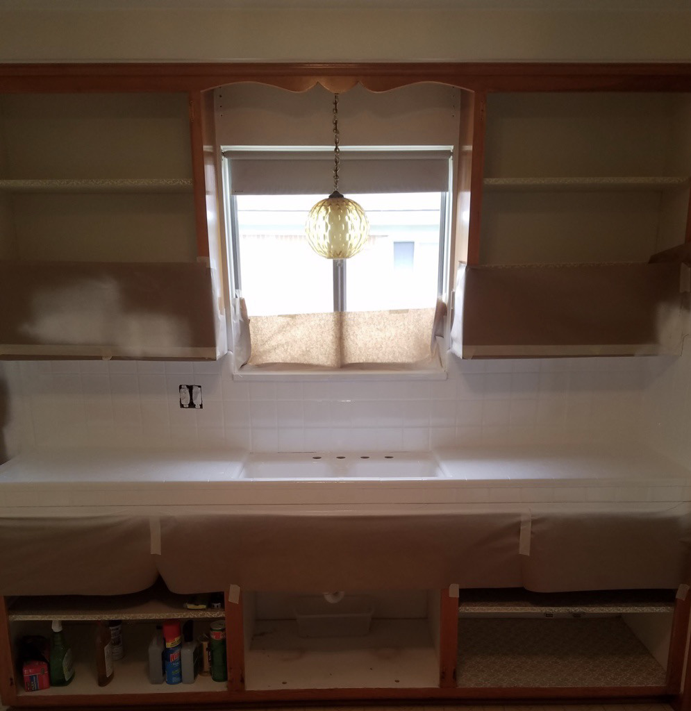 Kitchen Sink In Liquid Porcelain Fresh Baked Porcelain Look and Feel