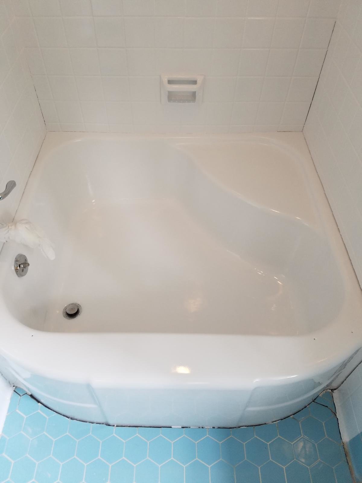 Square Garden Bathtub Refinishing