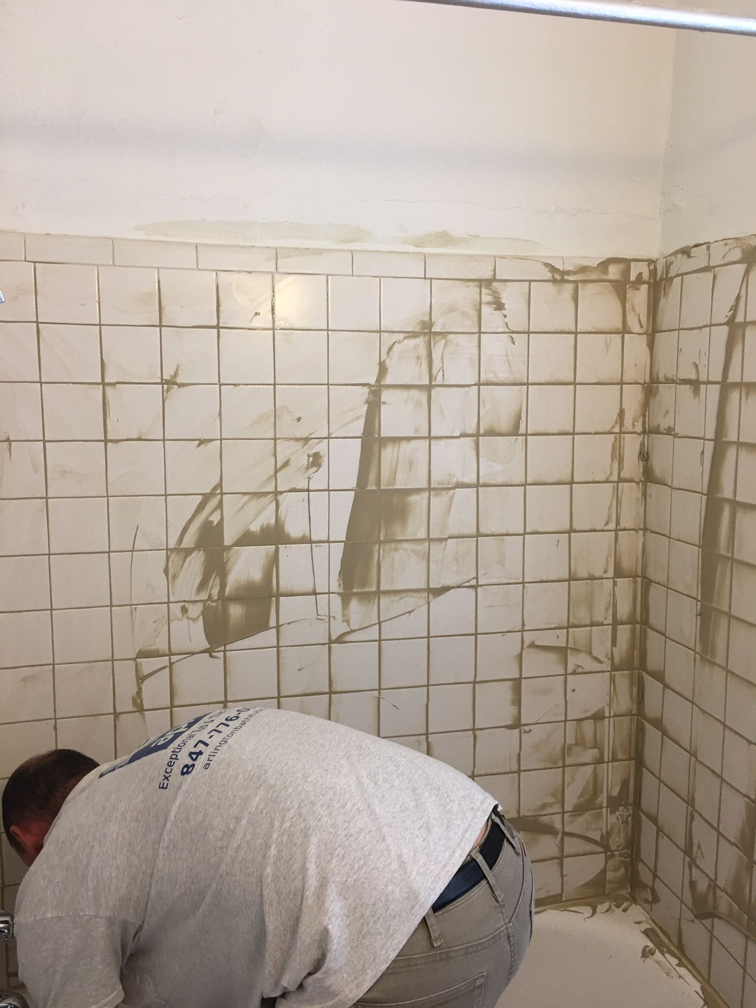 Step 2 Re Grout The Tub + Tile