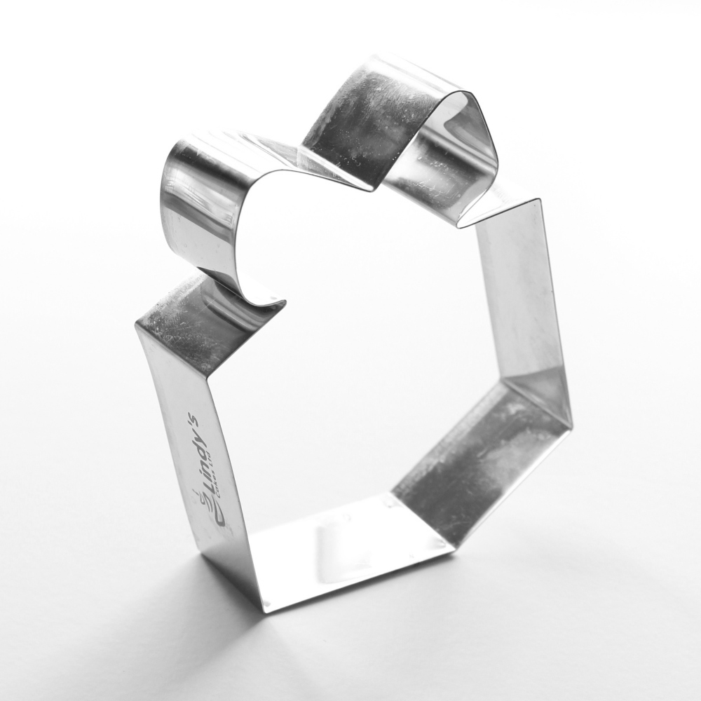 Present Cookie Cutter (Lindy's) SKU180211
