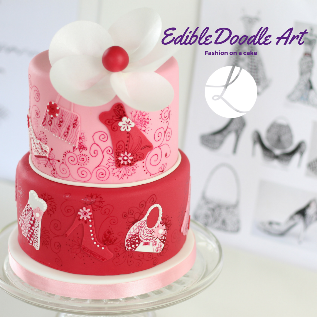 Edible doodle art cake created during a 1-2-1 class