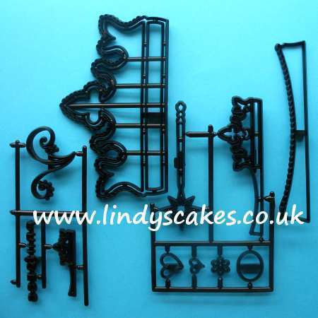 Crowns Cutter and Embossing Set (Patchwork Cutters) SKU17642