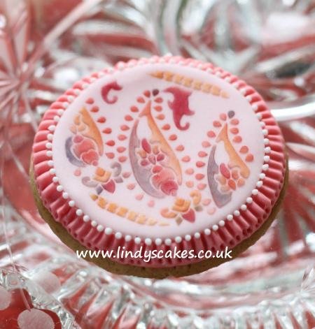 Paisley Circle Cupcake and Cookie Stencil (LC213) Lindy's