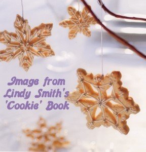 Bake me I'm yours.....cookie book by Lindy Smith