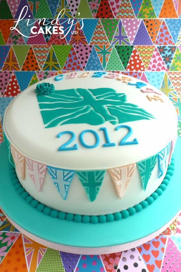 Union Jack Fluttering Flag Cake Top Stencil - Lindy's