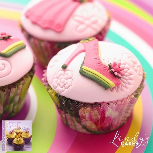 Shoe cupcakes by Lindy