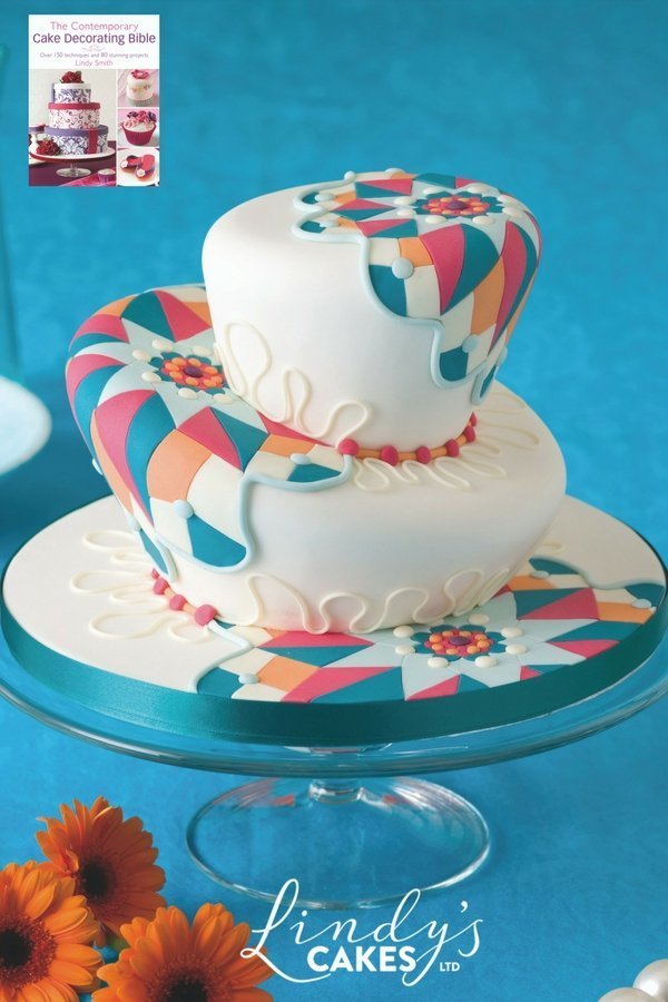 'Contemporary Cake Decorating Bible' Book by Lindy Smith