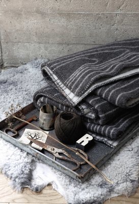 Norwegische Lammwoll Plaids Røros Tweed Skog 130x200cm Norwegische Lammwoll Plaids Røros Tweed Skog 130x200cm