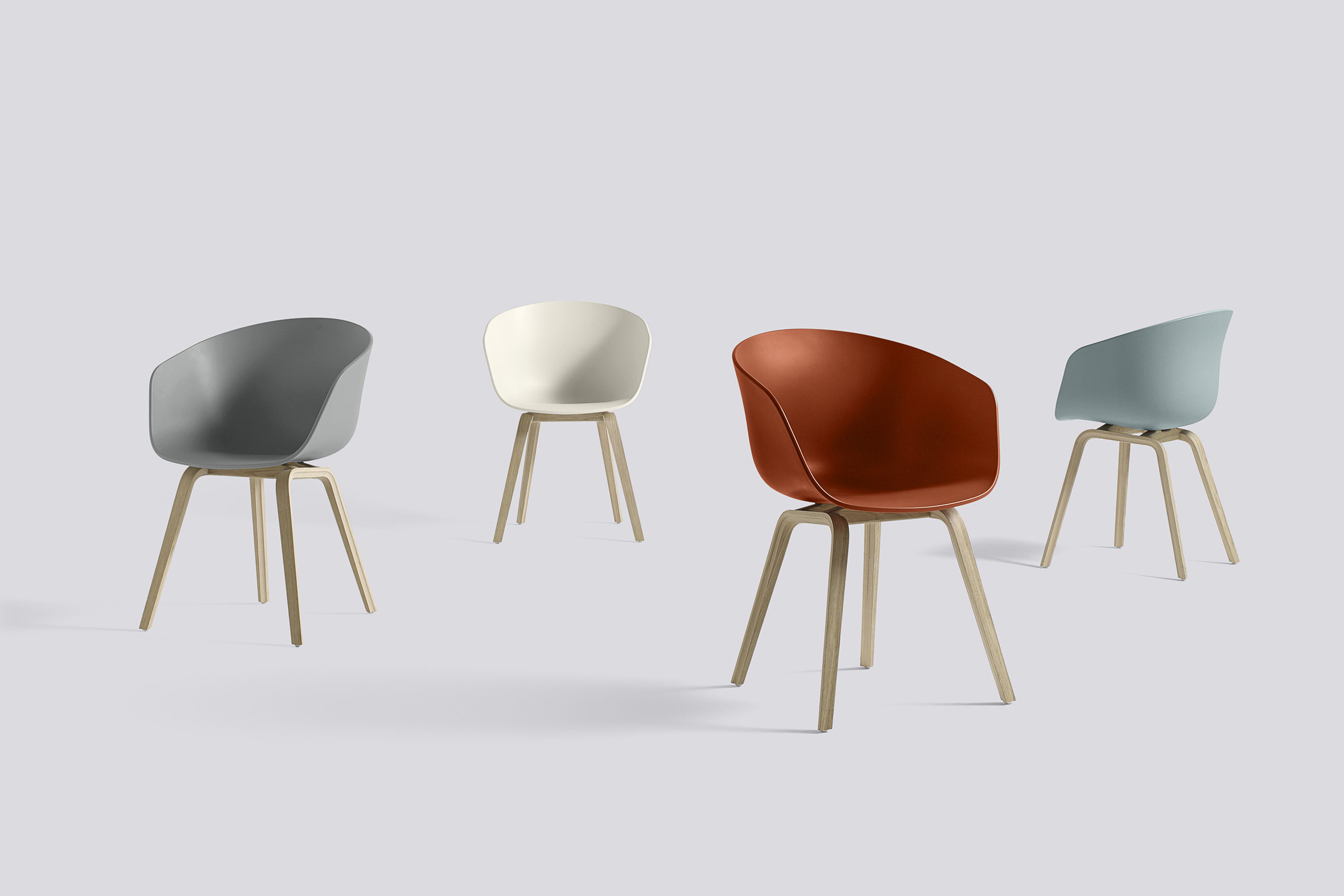 Designklassiker Schalenstuhl in vielen Farbvariationen