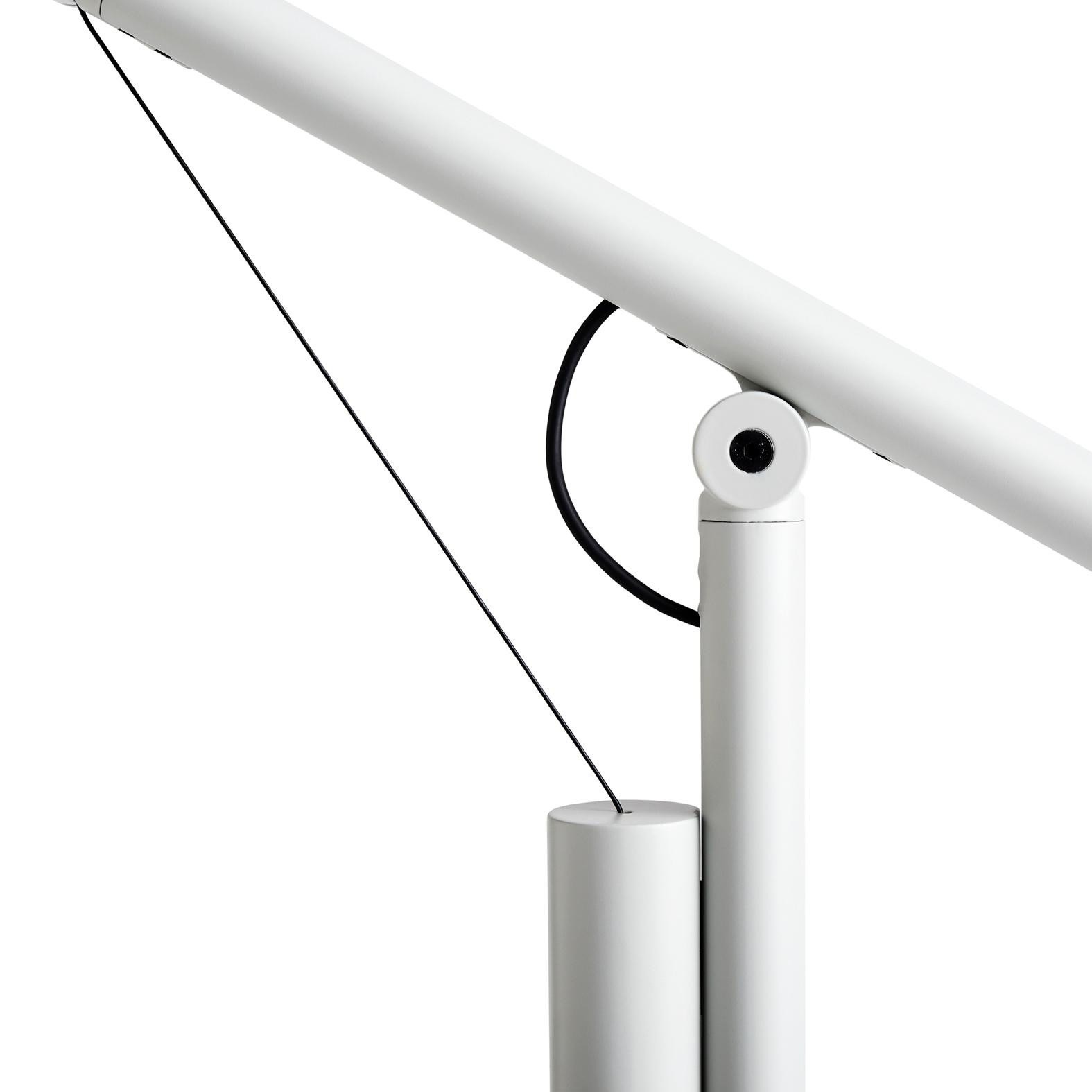 Ausbalancierte LED-Tischleuchte Fifty-Fifty