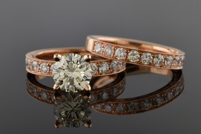Rose Gold Bridal Set With Round Diamonds Rose Gold Bridal Set With Round Diamonds