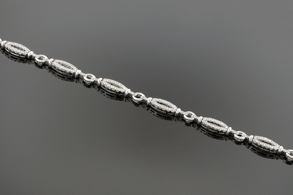 Item #5662 Diamond Tennis Bracelet 5662