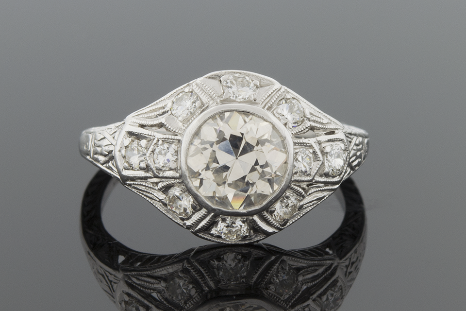 Item #5595 Art Deco Ring with a 1.00 Carat Diamond 5595