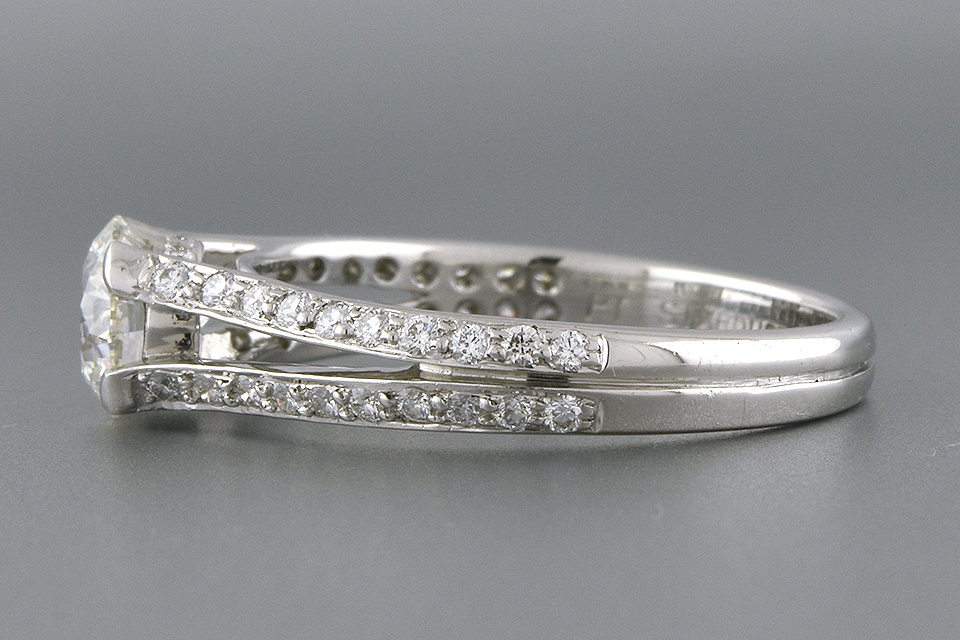Item #6083 Split Shank Diamond Engagement Ring