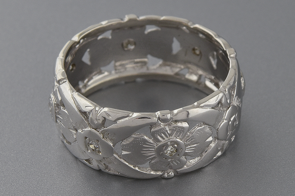 Item #1770 Ornate Floral Diamond Set Band