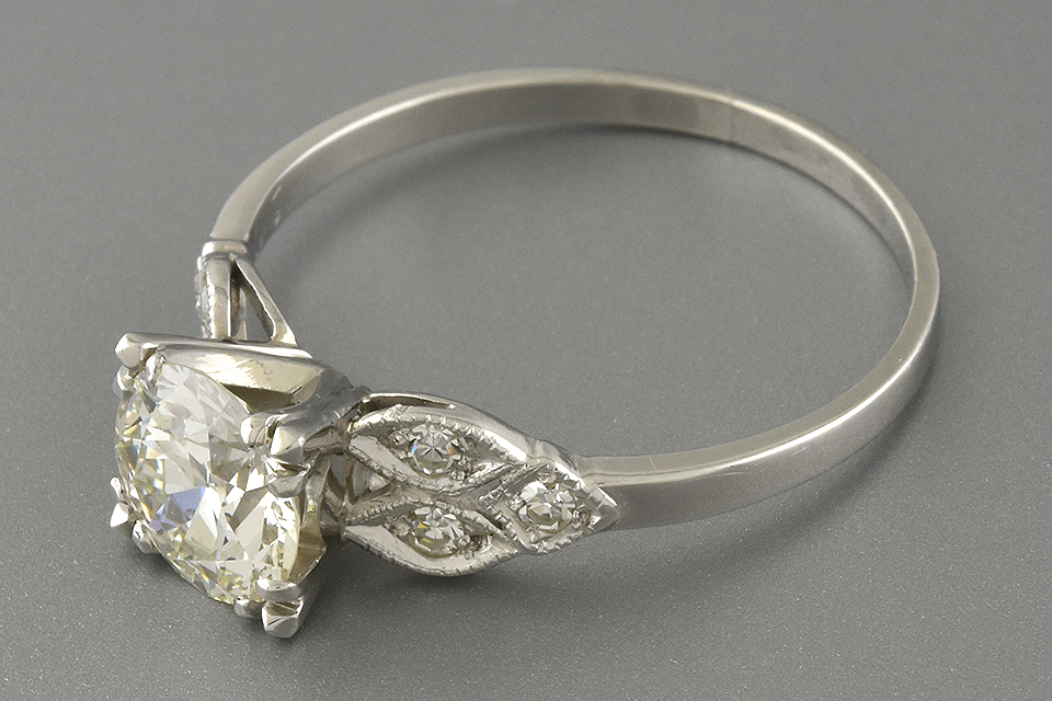 Vintage Side Design Engagement Ring