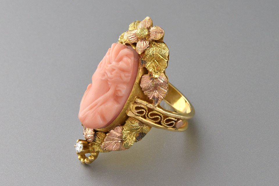 Tri Tone Gold Leaf Coral Cameo Ring