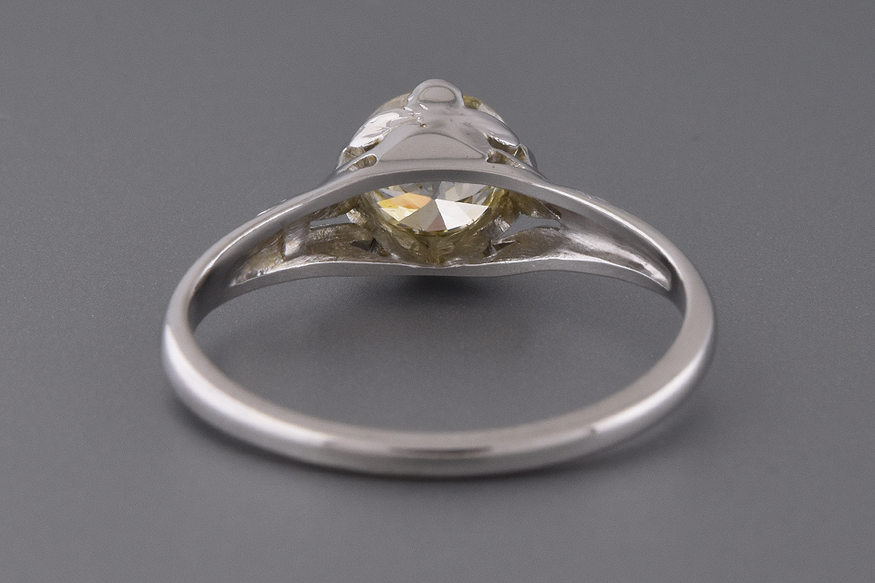 Vintage Diamond Engagement Ring