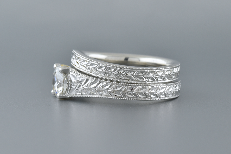 Carved Band Platinum Wedding Set