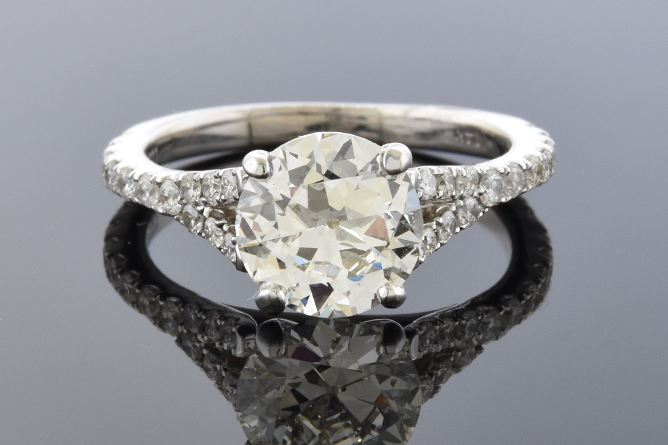 Item #12101 Split Shank 1.45 Carat Diamond Engagement Ring 12101
