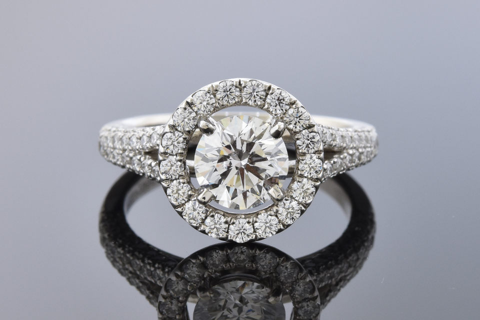 Item #11560 Diamond Halo Engagement Ring with Split Shank Design 11560