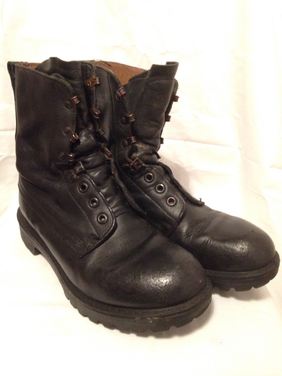 british assault boot black