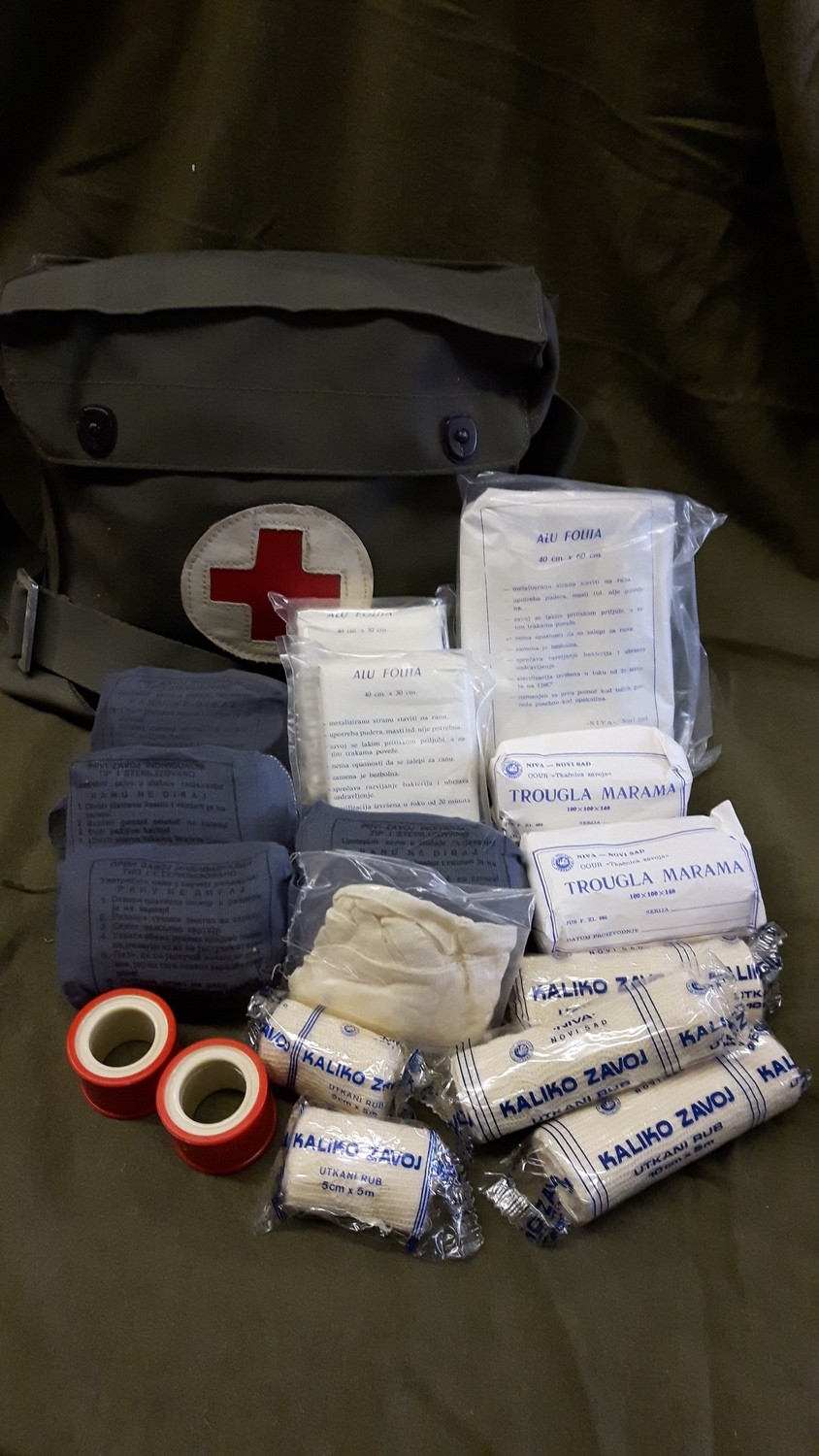 Original Austrian army first aid bag shoulder olive doctor medical survival NEW main image 1