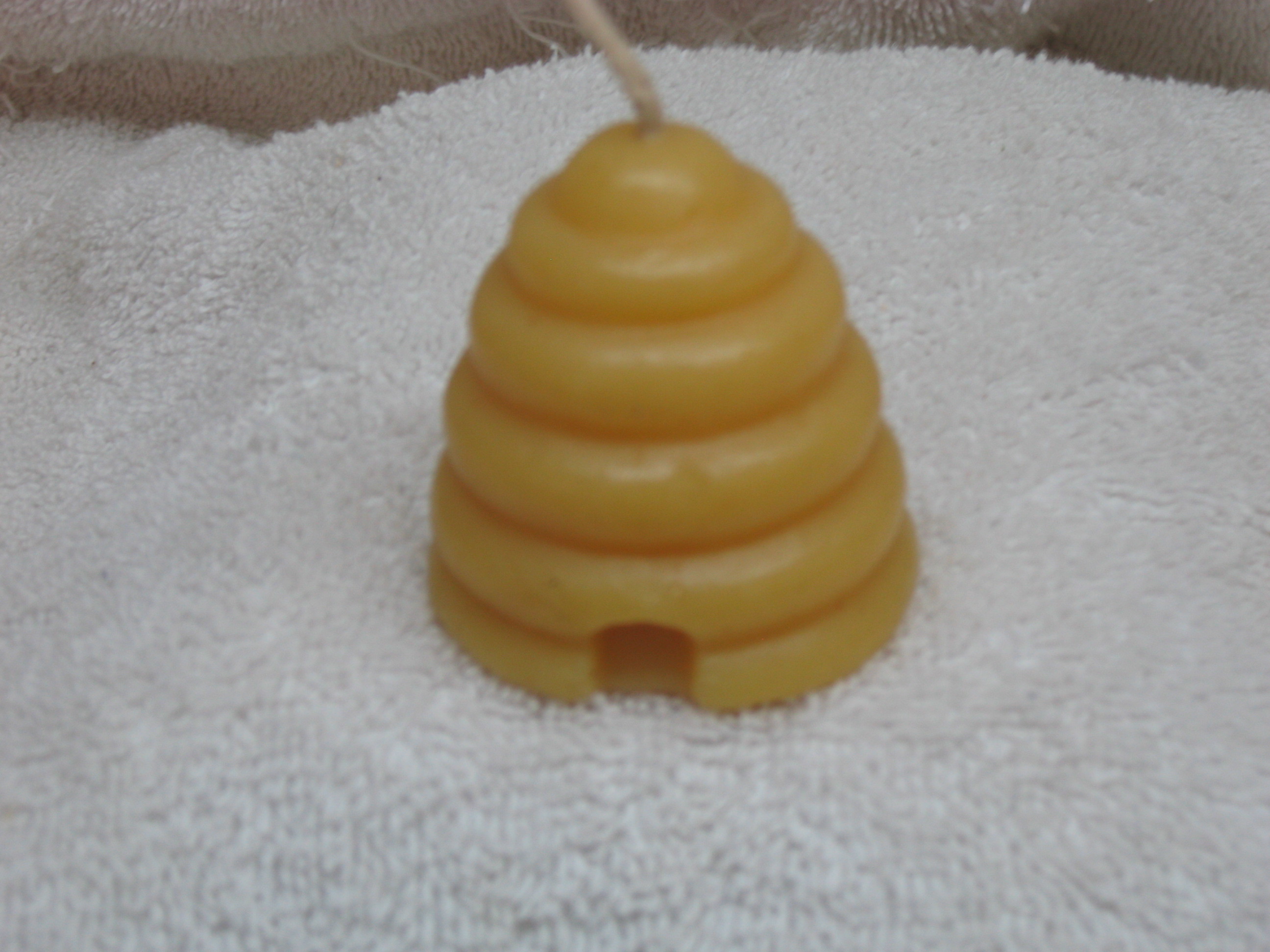 Beehive Votive Candle 00098
