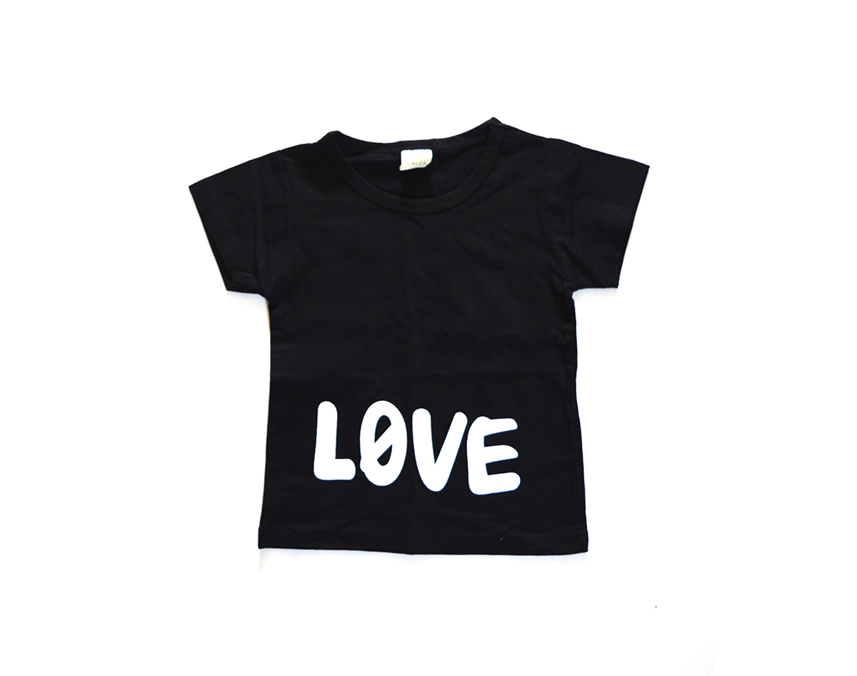 Kid's Tales T Shirt Love 00651