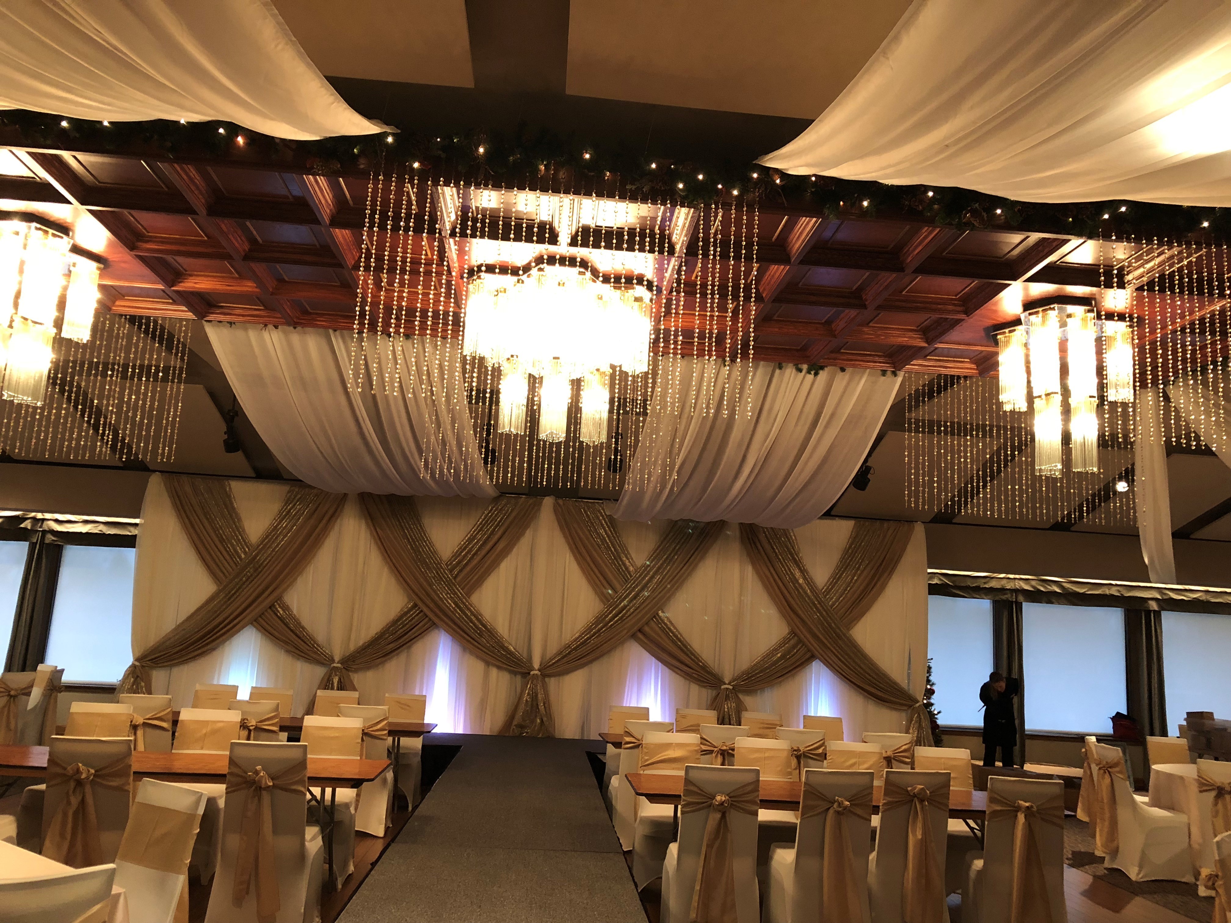 Des Moines Golf & Country Club - West Des Moines - Ceiling Draping