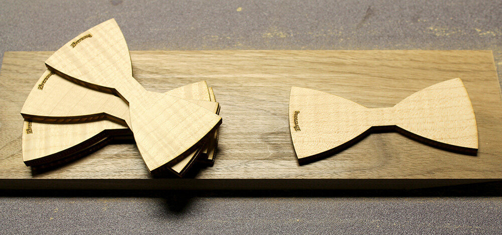 Riversong Wooden Bow Tie