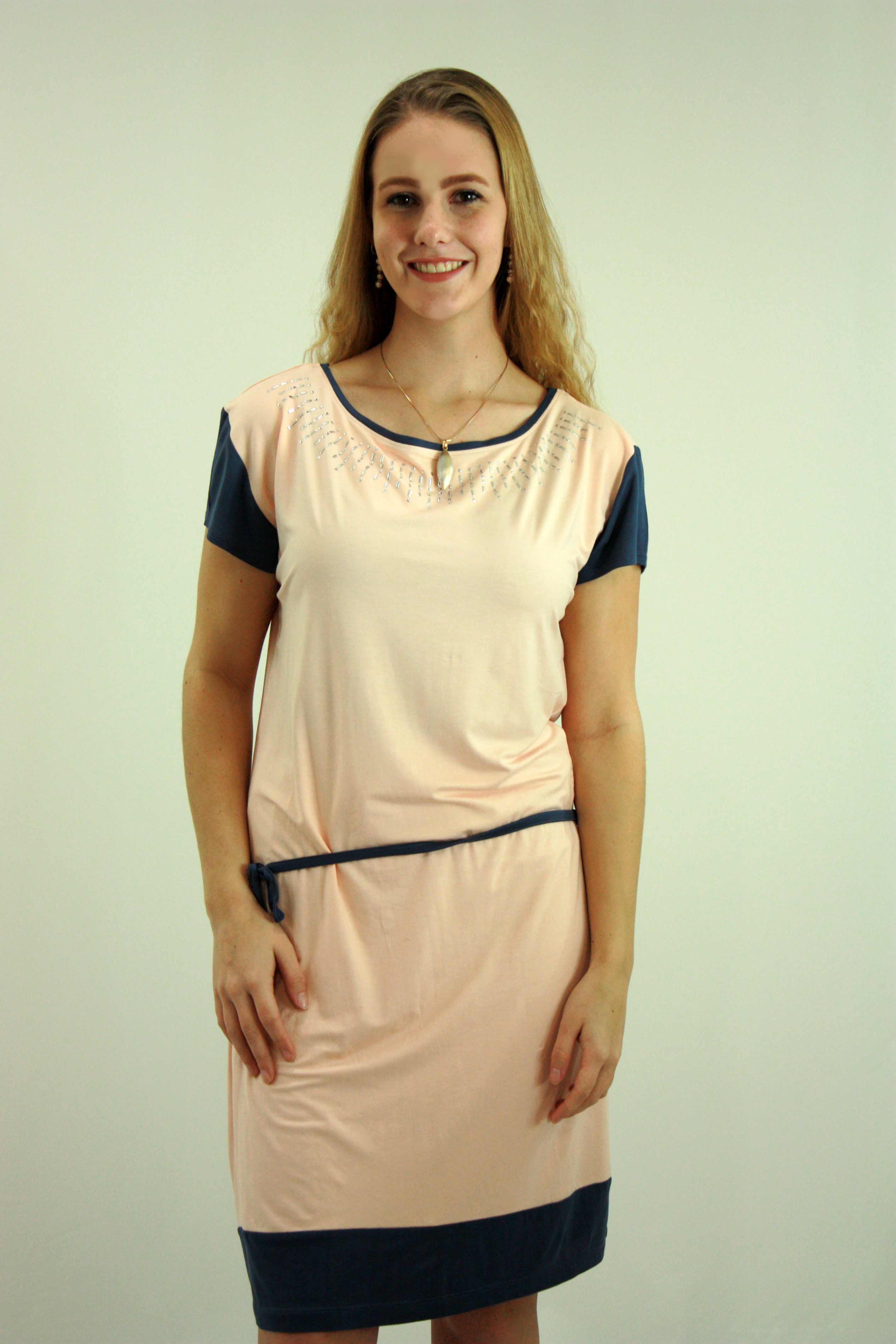 Bi-colour dress
