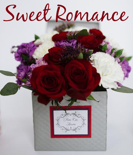 Sweet Romance - Our version of puppy love! (5 inch box) V40022