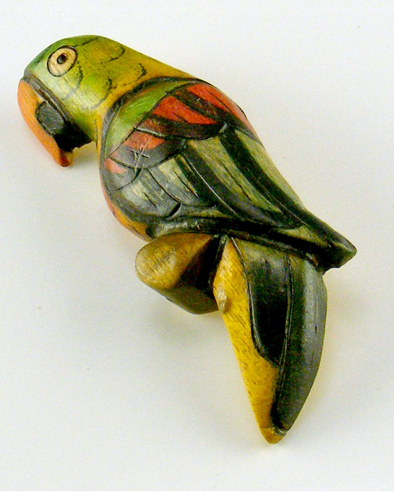 Hand Carved and Painted Parrot Pin 00034