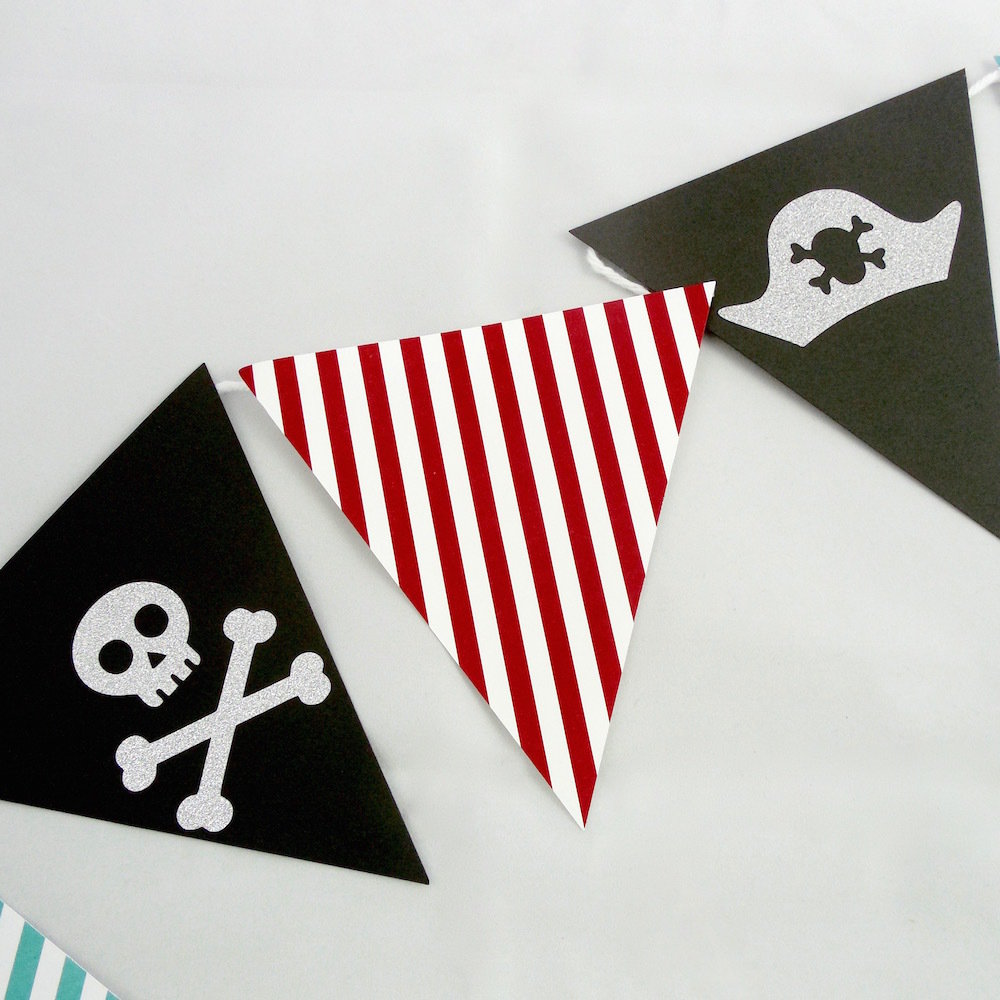 Pirate Paper Banner 22011
