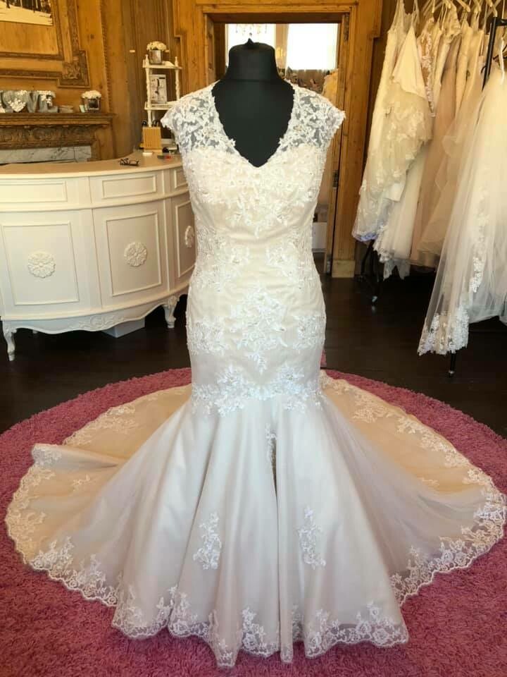 Size 16 Wedding Dress