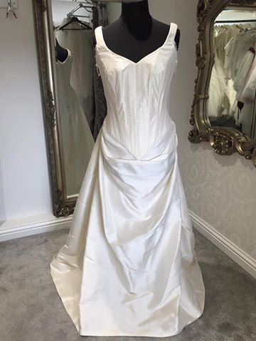 preloved mother of the bride outfits size 16