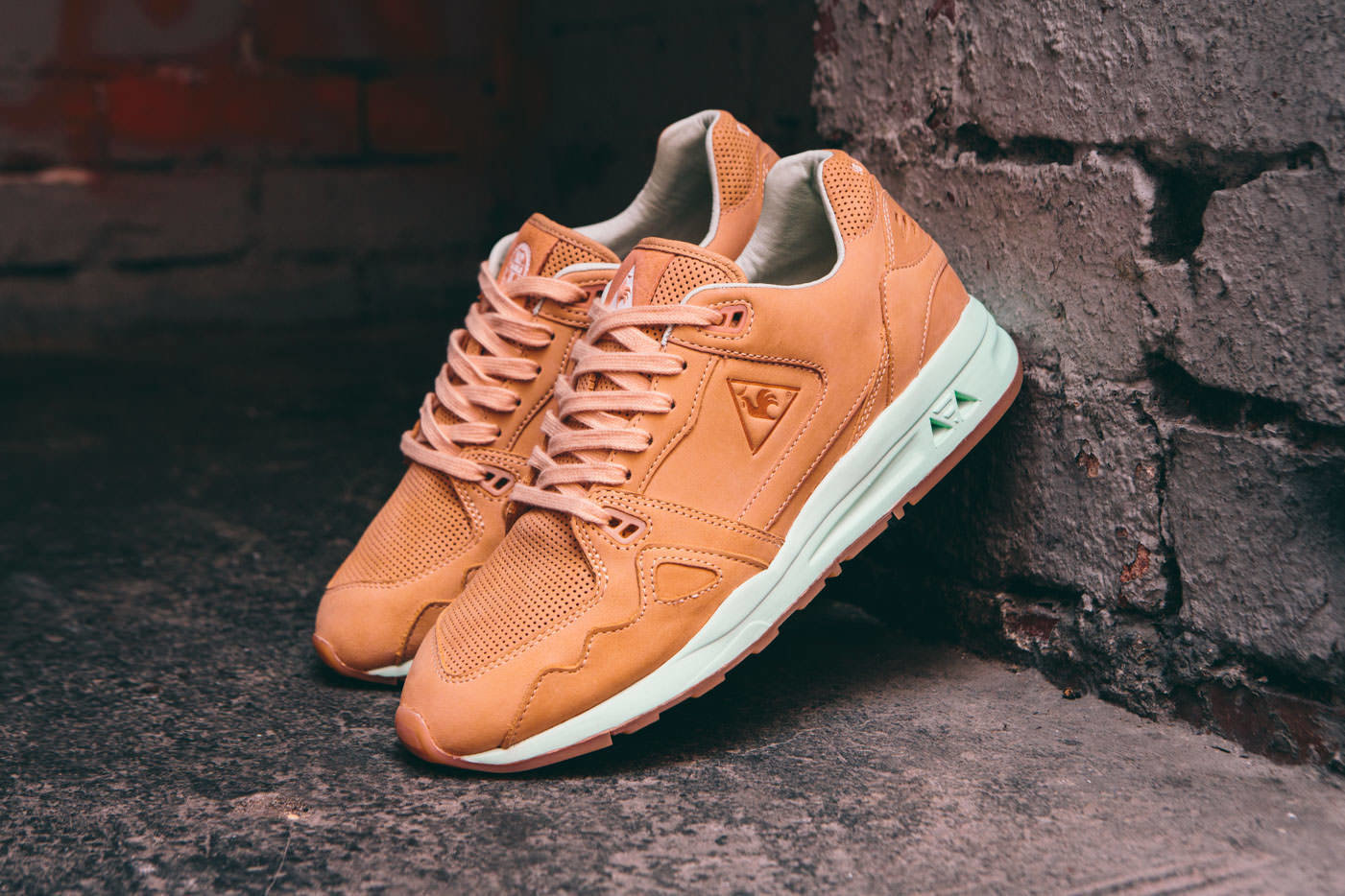 le coq sportif r1000